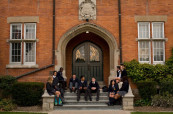 Studenti v Ridley College